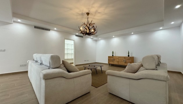 Resale - Detached Villa - San Miguel de Salinas