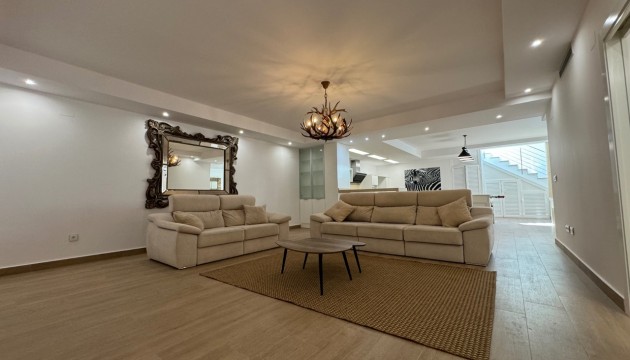 Resale - Detached Villa - San Miguel de Salinas