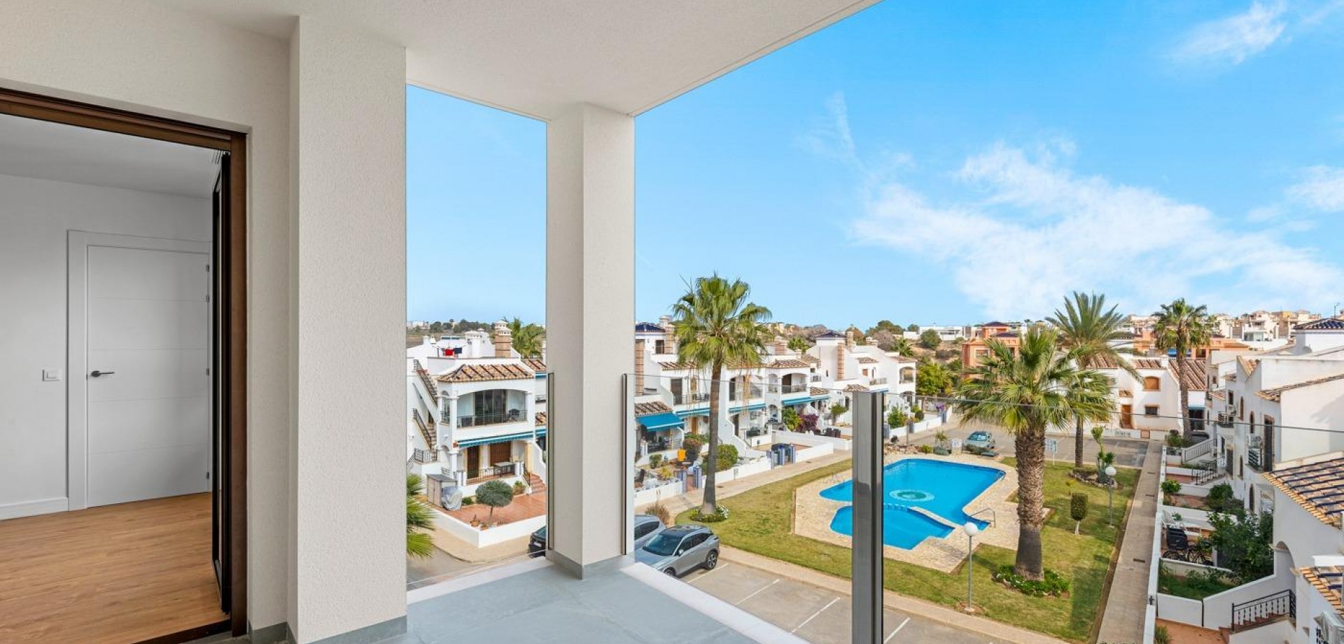 Apartment in Urbanizacion los Balcones - view 1