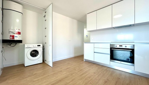 Resale - Apartment - Orihuela Costa - Villamartín