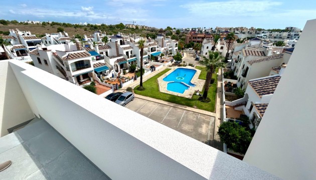 Resale - Apartment - Orihuela Costa - Villamartín