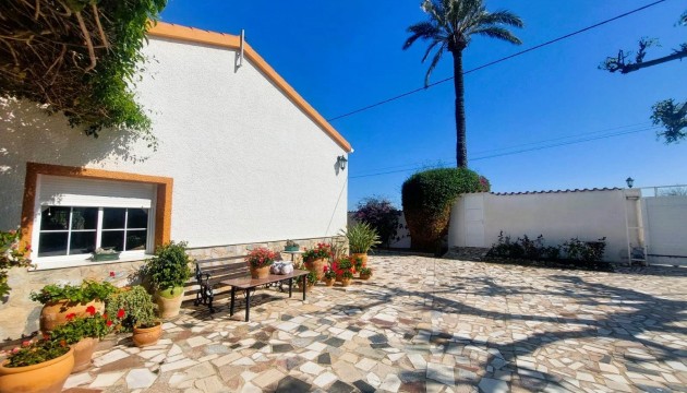 Videresalg - Country House - La Marina