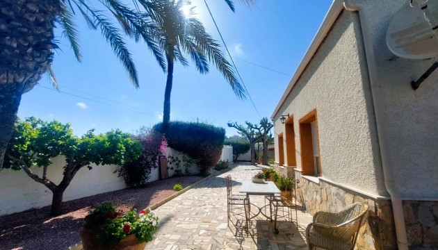 Videresalg - Country House - La Marina