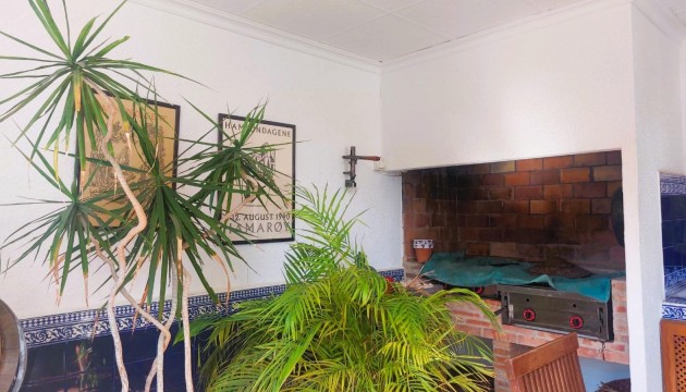 Videresalg - Country House - La Marina