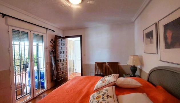 Videresalg - Country House - La Marina