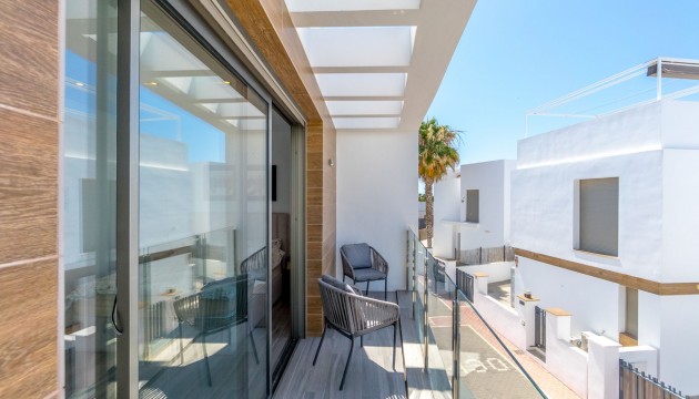 Resale - Detached Villa - Orihuela Costa - Villamartín