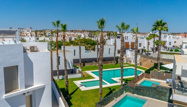 Resale - Detached Villa - Orihuela Costa - Villamartín