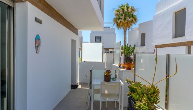 Resale - Detached Villa - Orihuela Costa - Villamartín