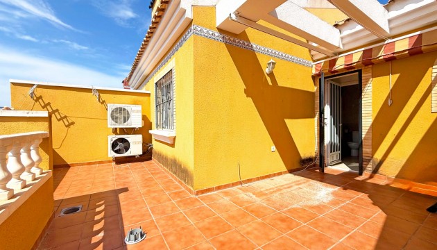 Resale - Townhouse - Torrevieja - La Siesta - El Salado -  Torreta