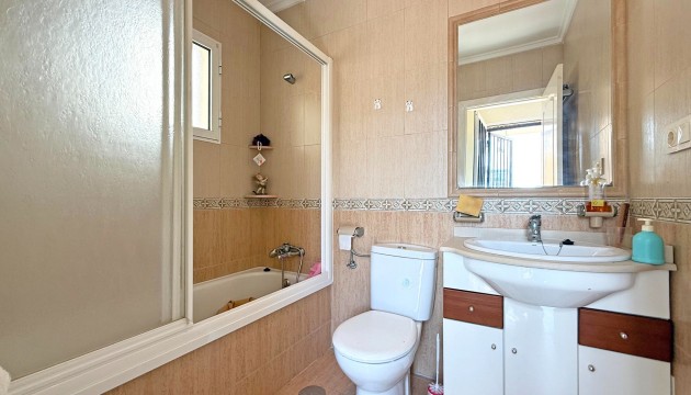 Resale - Townhouse - Torrevieja - La Siesta - El Salado -  Torreta