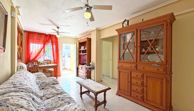 Resale - Townhouse - Torrevieja - La Siesta - El Salado -  Torreta