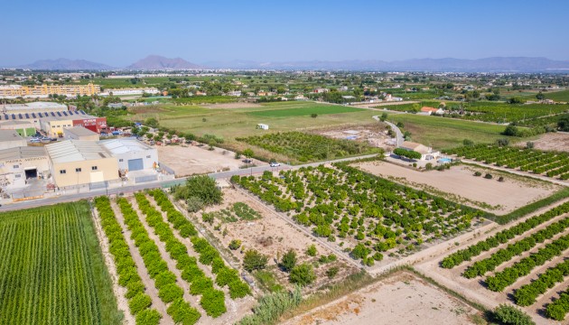 Перепродажа - Участок / Земельный участок - Formentera del Segura