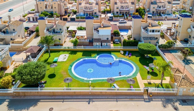 Resale - Apartment - Orihuela Costa - Lomas de Cabo Roig