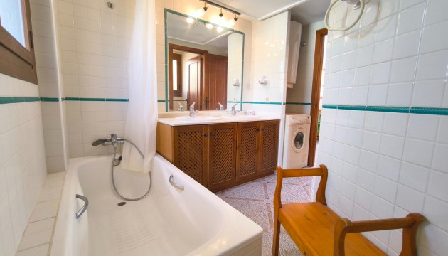 Resale - Apartment - Torrevieja - Punta Prima