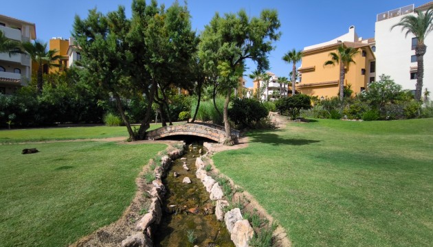 Resale - Apartment - Torrevieja - Punta Prima