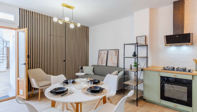 Resale - House - Torrevieja - El Acequión - Los Náufragos