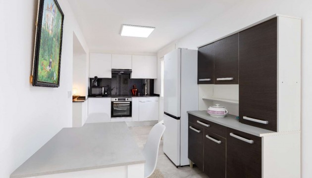 Перепродажа - отдельная вилла - Orihuela