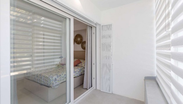 Resale - Bungalow - Orihuela - Orihuela Costa