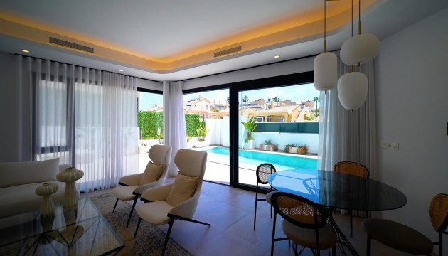 Nueva construcción  - Chalet Independiente - Orihuela Costa - Los Altos