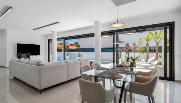 Resale - Detached Villa - Guardamar del Segura