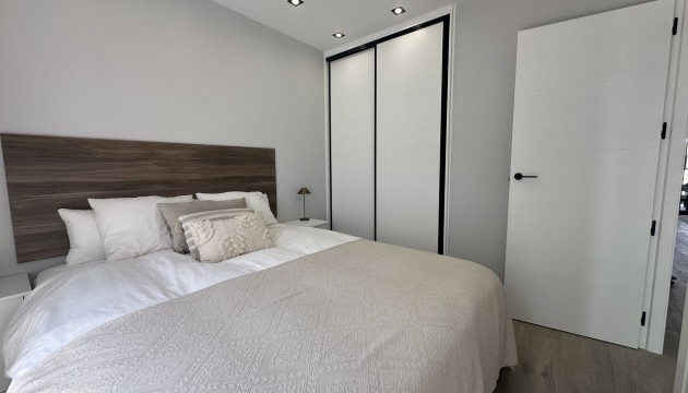 Resale - Apartment - Orihuela Costa - Punta Prima