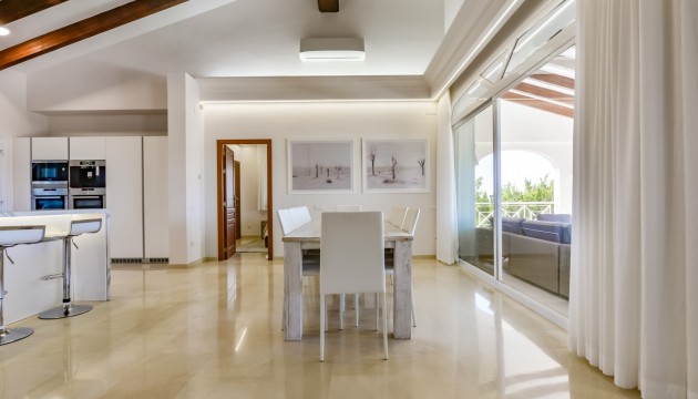 Reventa - Chalet Independiente - Altea