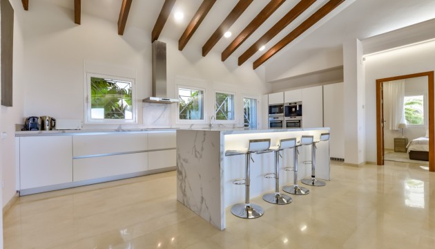 Reventa - Chalet Independiente - Altea