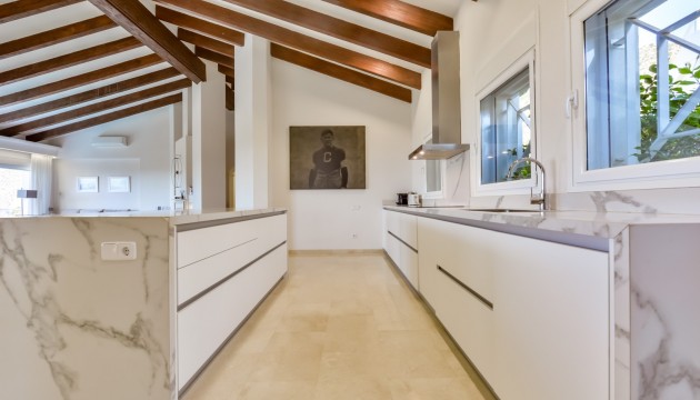 Reventa - Chalet Independiente - Altea