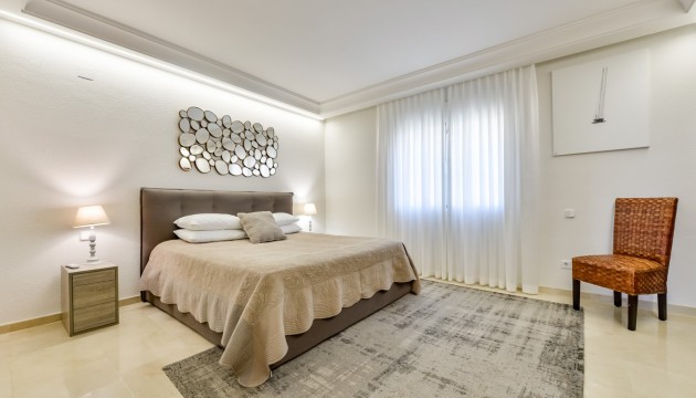 Reventa - Chalet Independiente - Altea