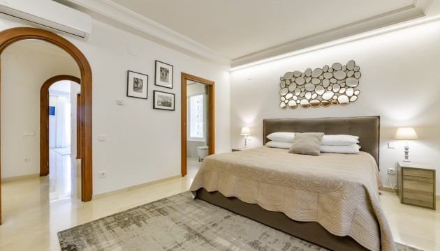 Reventa - Chalet Independiente - Altea