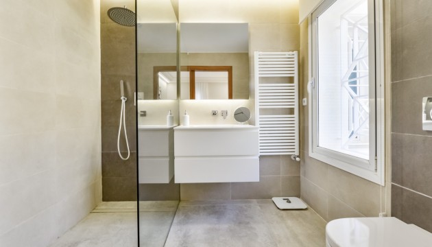 Reventa - Chalet Independiente - Altea