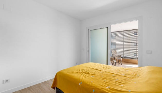 Resale - Apartment - Orihuela Costa - Punta Prima