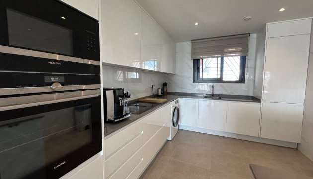 Resale - Apartment - Orihuela Costa - Villamartín