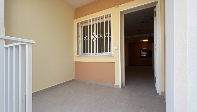 Resale - Apartment - Orihuela Costa - La Zenia