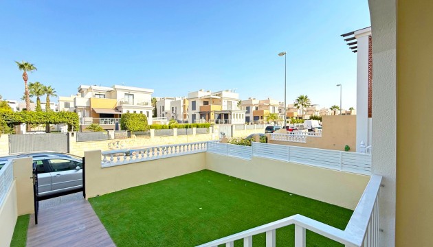 Resale - Apartment - Orihuela Costa - La Zenia