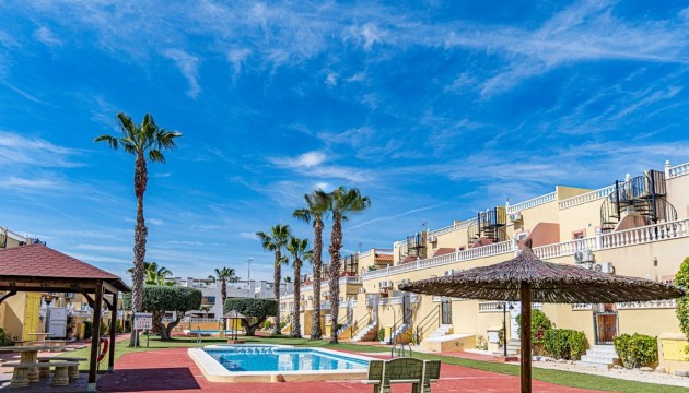 Resale - Apartment - Orihuela Costa - La Zenia
