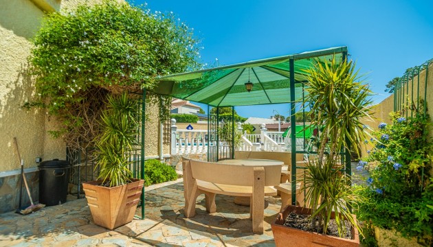 Resale - Detached Villa - Torrevieja - La Siesta