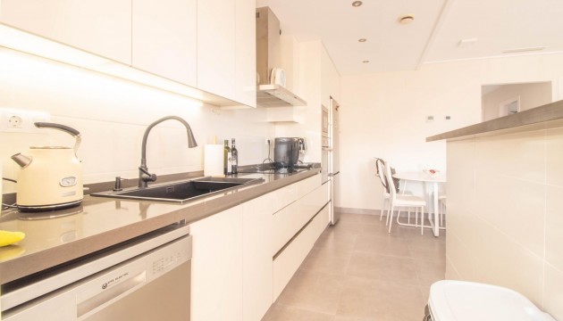 Resale - Bungalow - Torrevieja - Punta Prima