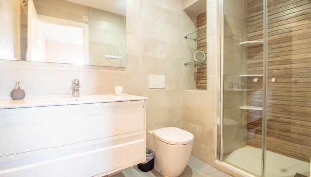 Resale - Bungalow - Torrevieja - Punta Prima