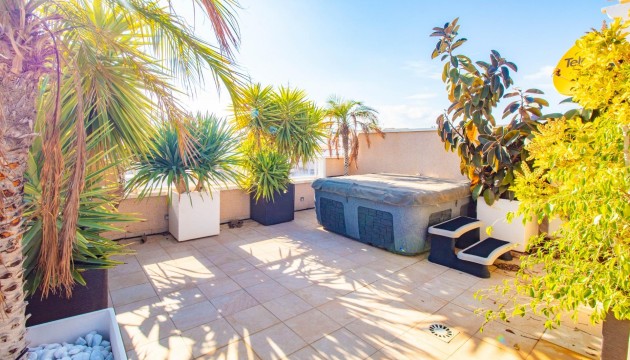 Resale - Bungalow - Torrevieja - Punta Prima
