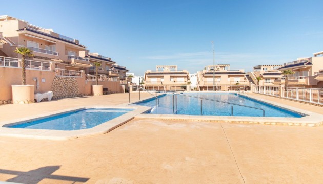 Resale - Bungalow - Torrevieja - Punta Prima