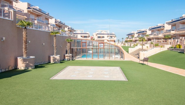 Resale - Bungalow - Torrevieja - Punta Prima