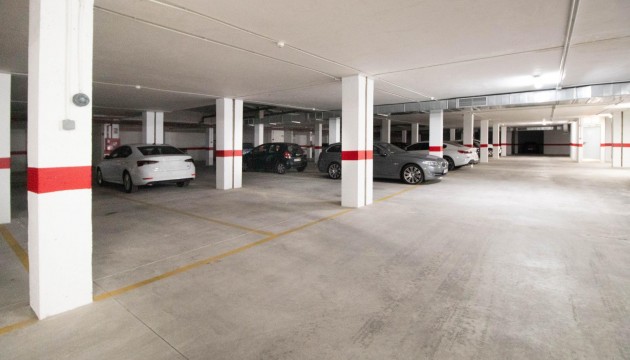 Resale - Bungalow - Torrevieja - Punta Prima