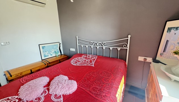 Resale - Bungalow - Orihuela Costa - Villamartín