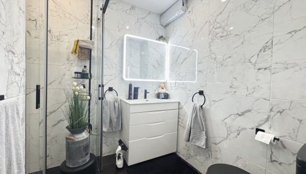 Resale - Bungalow - Orihuela Costa - Villamartín