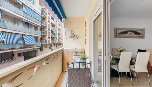 Resale - Apartment - Torrevieja - Playa del Cura
