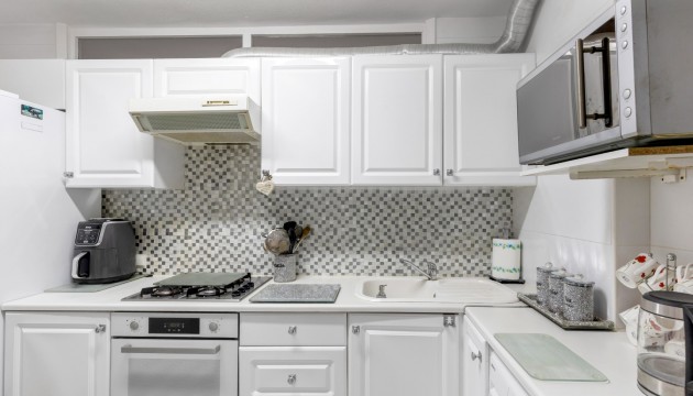 Resale - Apartment - Torrevieja - Playa del Cura