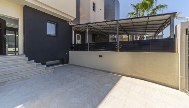 Resale - Detached Villa - Orihuela Costa - Lomas de Cabo Roig
