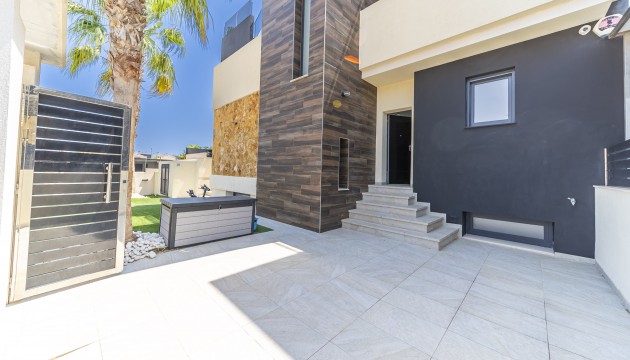 Resale - Detached Villa - Orihuela Costa - Lomas de Cabo Roig