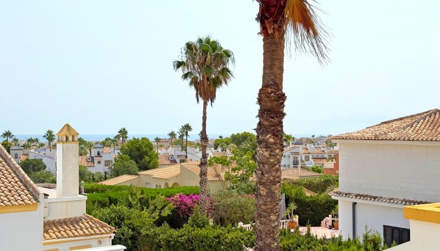 Resale - Detached Villa - Orihuela Costa - Villamartín